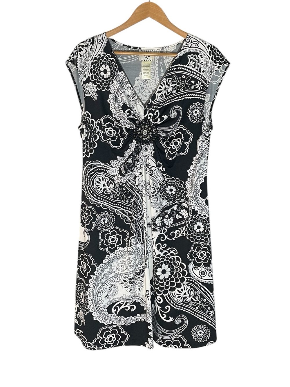C2- ICE Large LG Black & White Paisley Knot-Front Dress